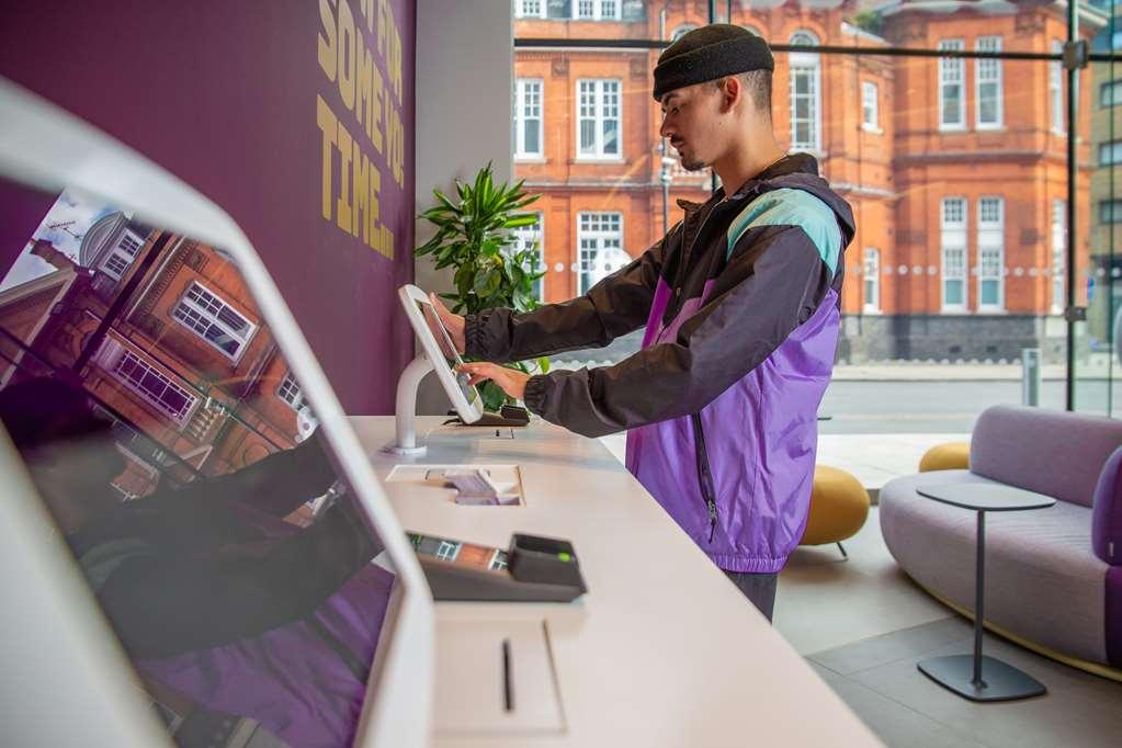 Yotel London City Зручності фото